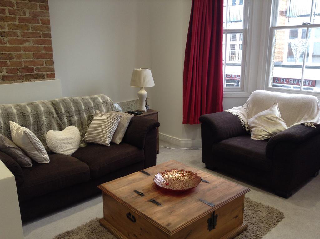 Central Windsor Apartments الغرفة الصورة